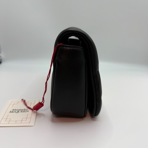 NWT Alexander McQueen Black Mini Bag with Gold Chain - Picture 3 of 8